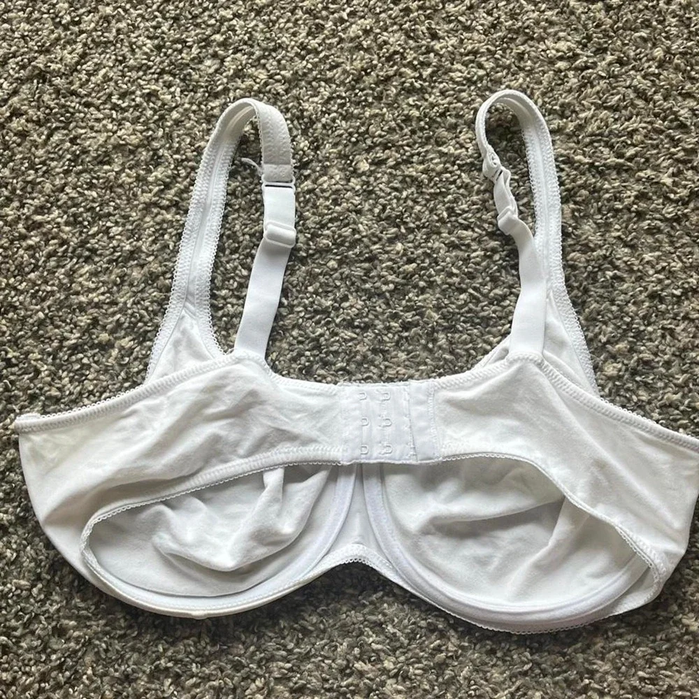 Bali white wired